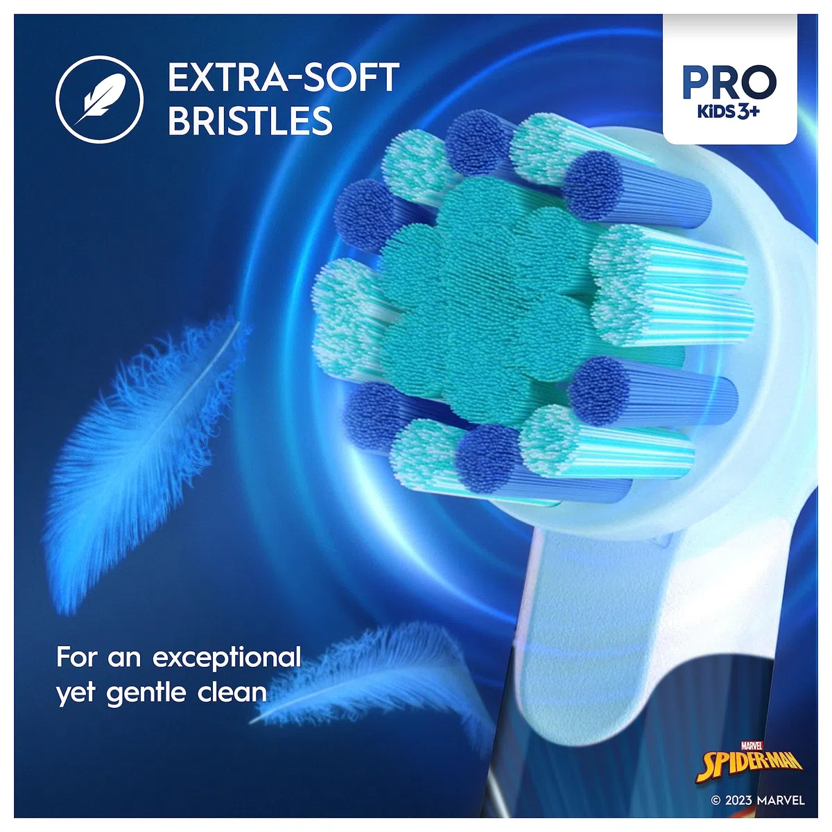Oral-B Spazzolino elettrico Pro Kids, regalo di Natale per bambini, 1 testina per spazzolino da denti, 4 adesivi Spiderman, 2 modalità con modalità sensibile adatta ai bambini, dai 3 anni in su, spina
