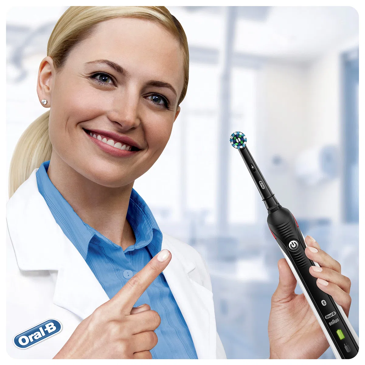 Oral-B Pro Series 4500 Spazzolino Elettrico, Testina di Ricambio, Custodia, Nero - 1 Testine di Ricambio per Spazzolino Elettrico, Ricaricabile + Dentifricio Oral-B Gengive & Smalto Repair Classico