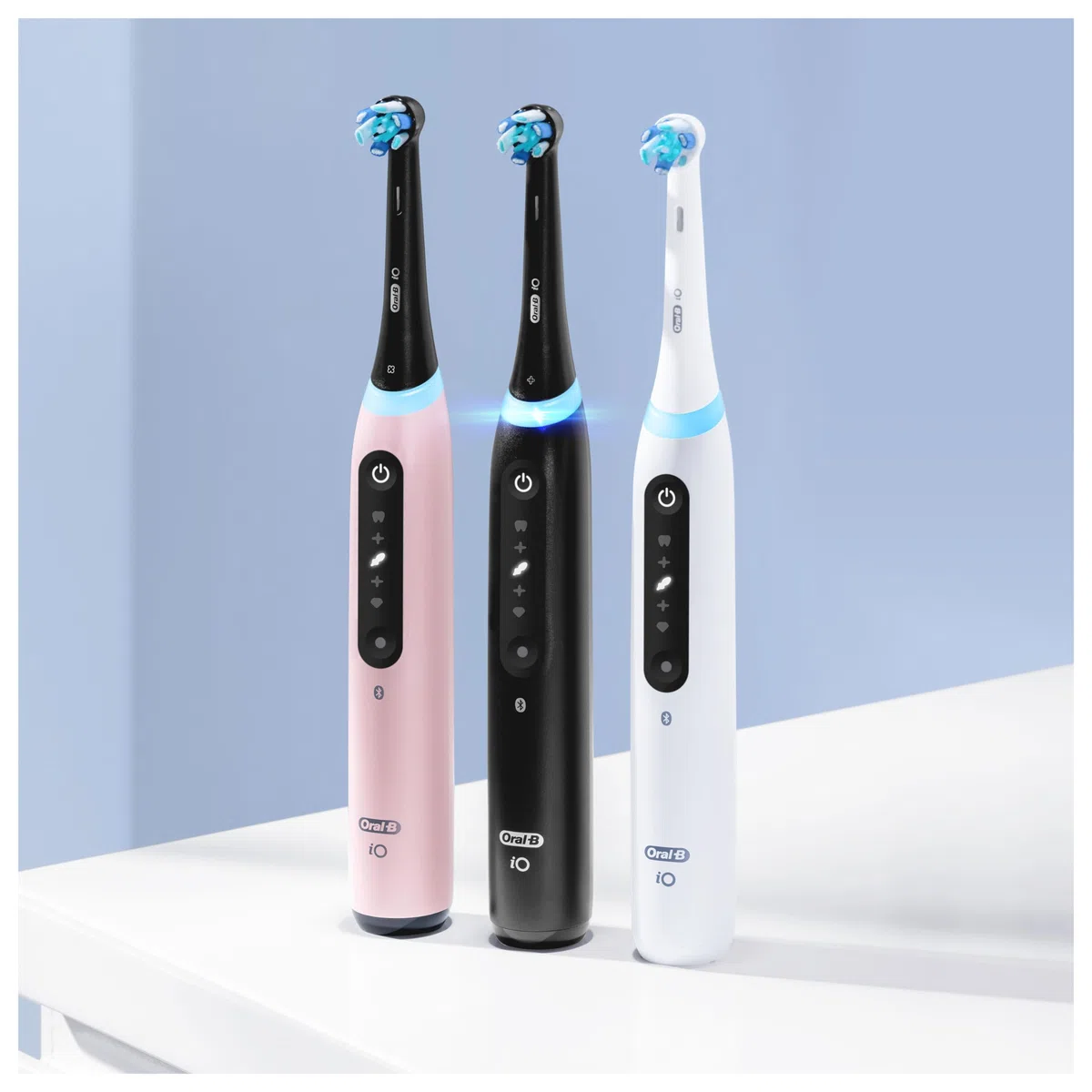 Oral-B iO 5 Spazzolino Elettrico, con 1 Testina di Ricambio, Custodia, Rosa - 1 Testine di Ricambio per Spazzolino Elettrico, Ricaricabile, Custodia da Viaggio, Sensore di Pressione, Pulizia Denti