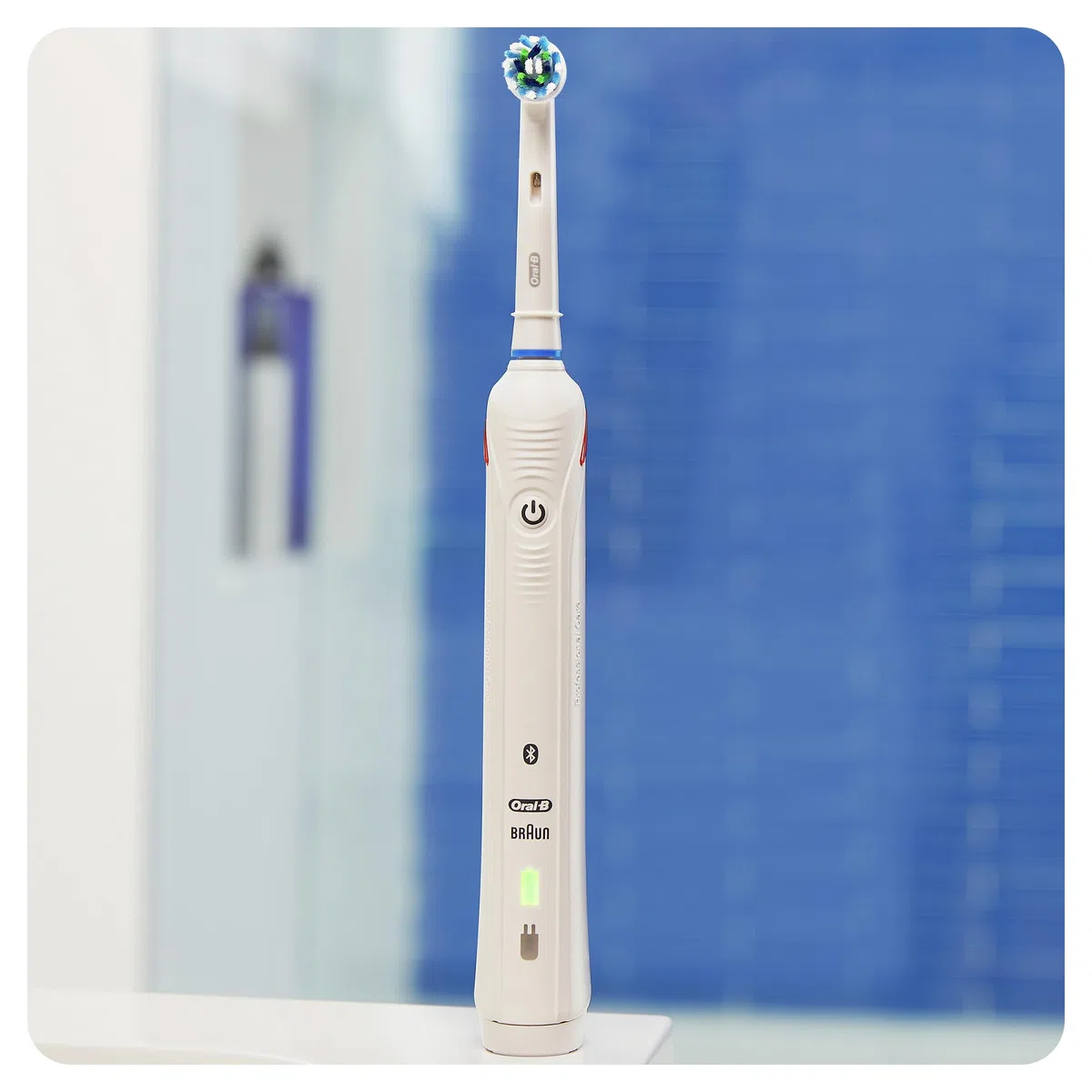 Oral-B Spazzolino Elettrico Ricaricabile Smart 4 4500 Nero, 2 Testine, 1 Custodia da viaggio, 1 Spazzolino +1 Dentifricio Pro-Expert Sbiancante Sano