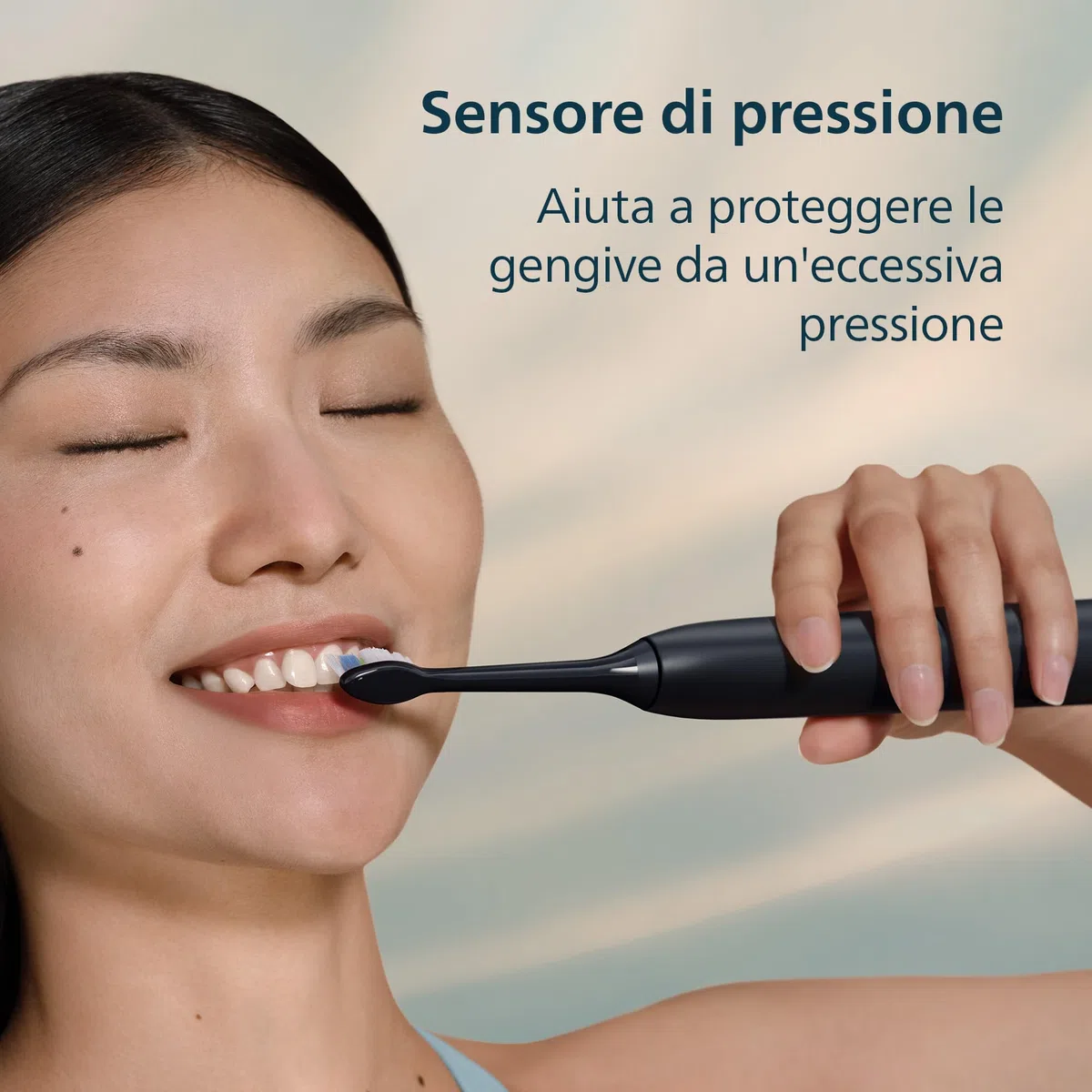 Philips Sonicare 5300 spazzolino elettrico sonico con 2 livelli di intensità, avviso di pressione, EasyStart, Smartimer e BrushPacer, nero, modello HX7101/04 [Nuova tecnologia]